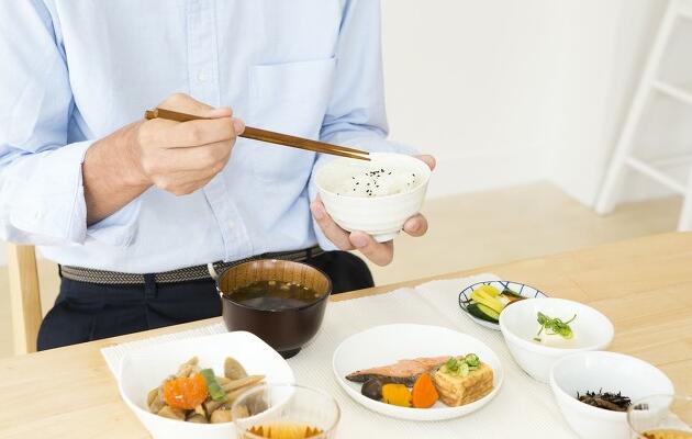 日常健康飲食中，葷素食如何搭配？